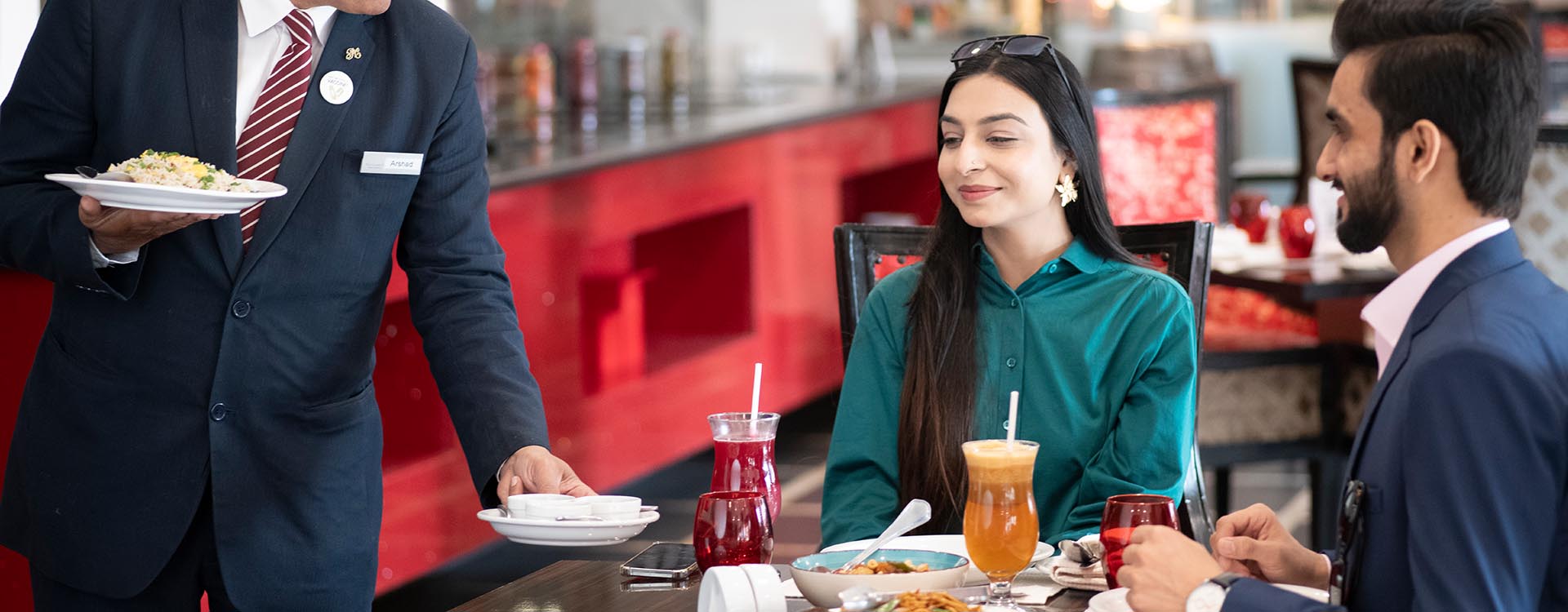 Restaurants & Dining
