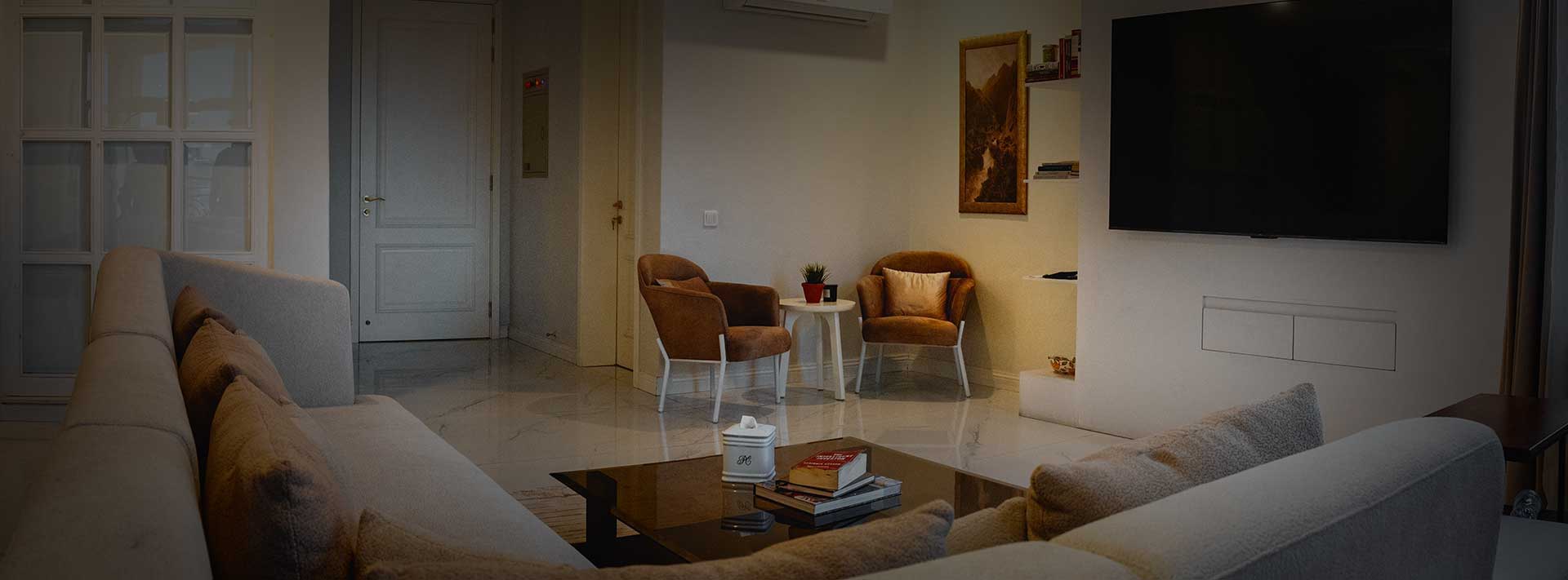 Hashoo School of Hospitality Management signing ceremony