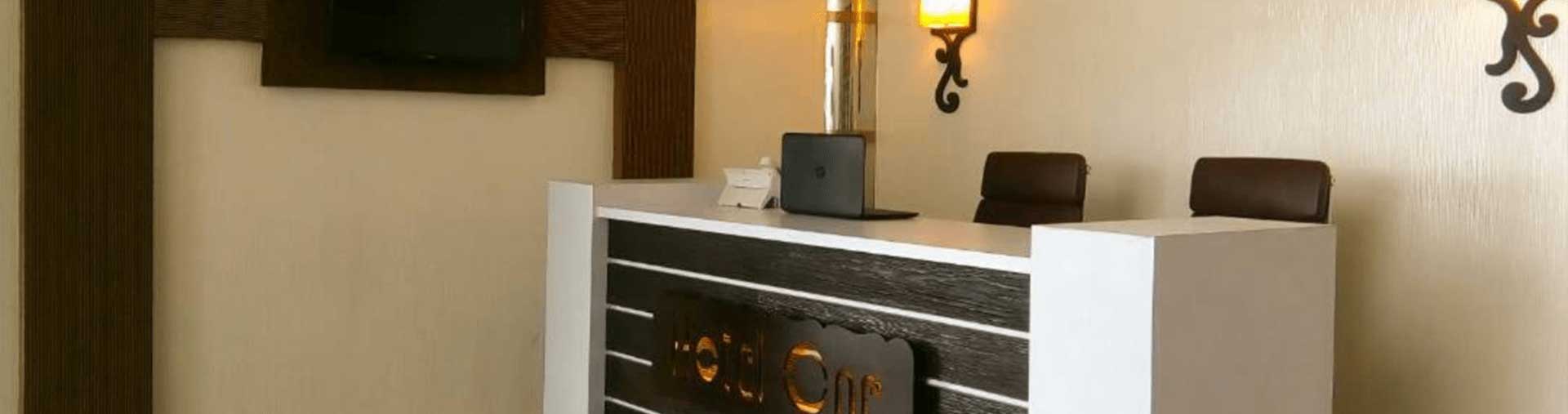 Hashoo School of Hospitality Management signing ceremony