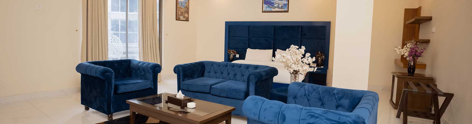 Hashoo School of Hospitality Management signing ceremony