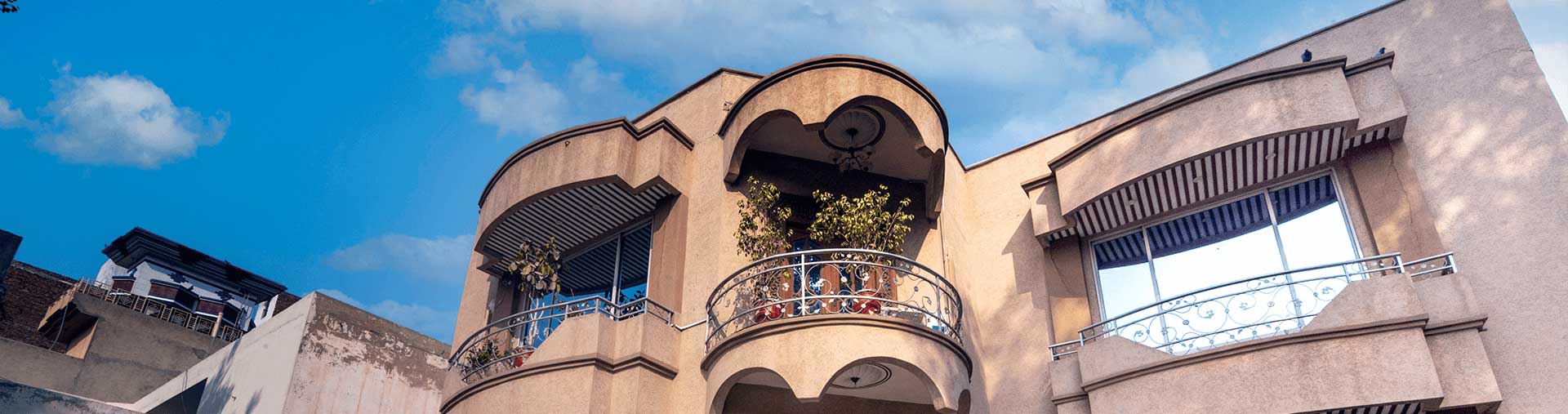 Hashoo School of Hospitality Management signing ceremony