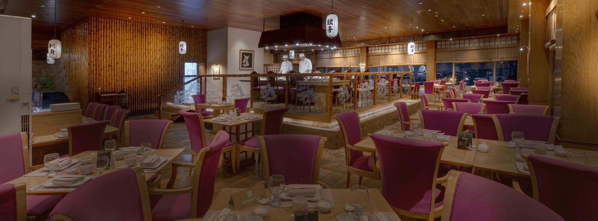 Restaurants & Dining