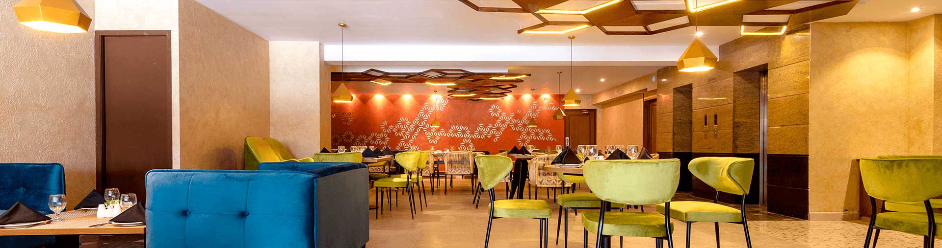 Hashoo School of Hospitality Management signing ceremony