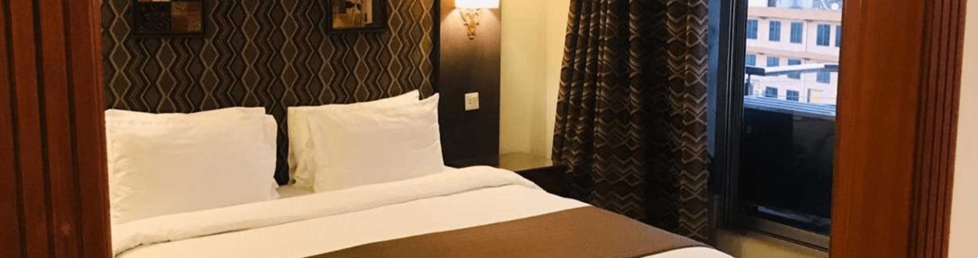 Hashoo School of Hospitality Management signing ceremony