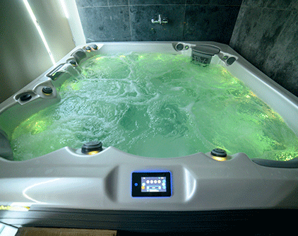 Jaccuzi  Spa