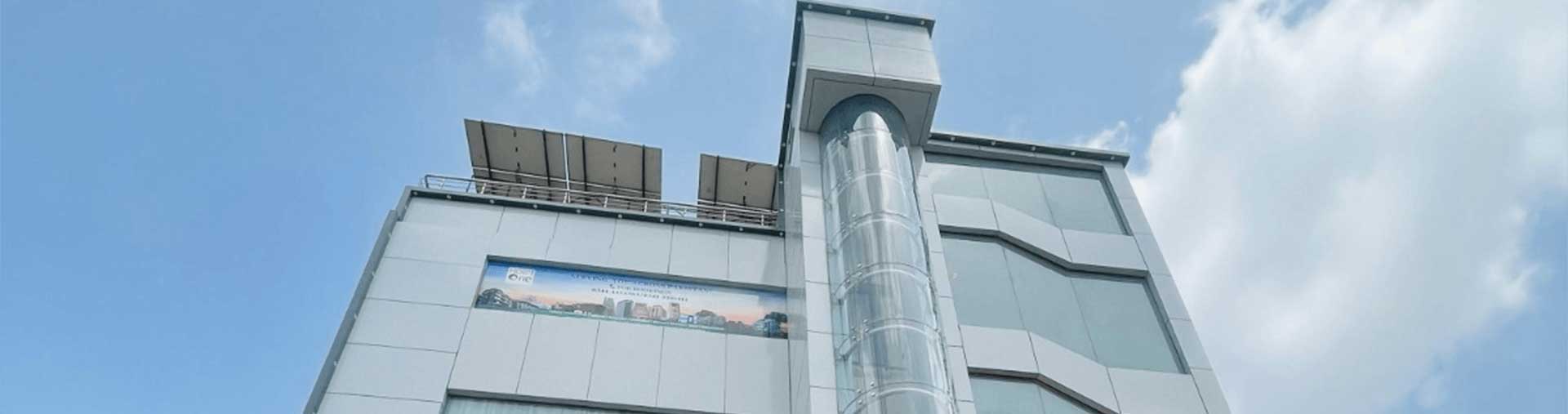 Hashoo School of Hospitality Management signing ceremony