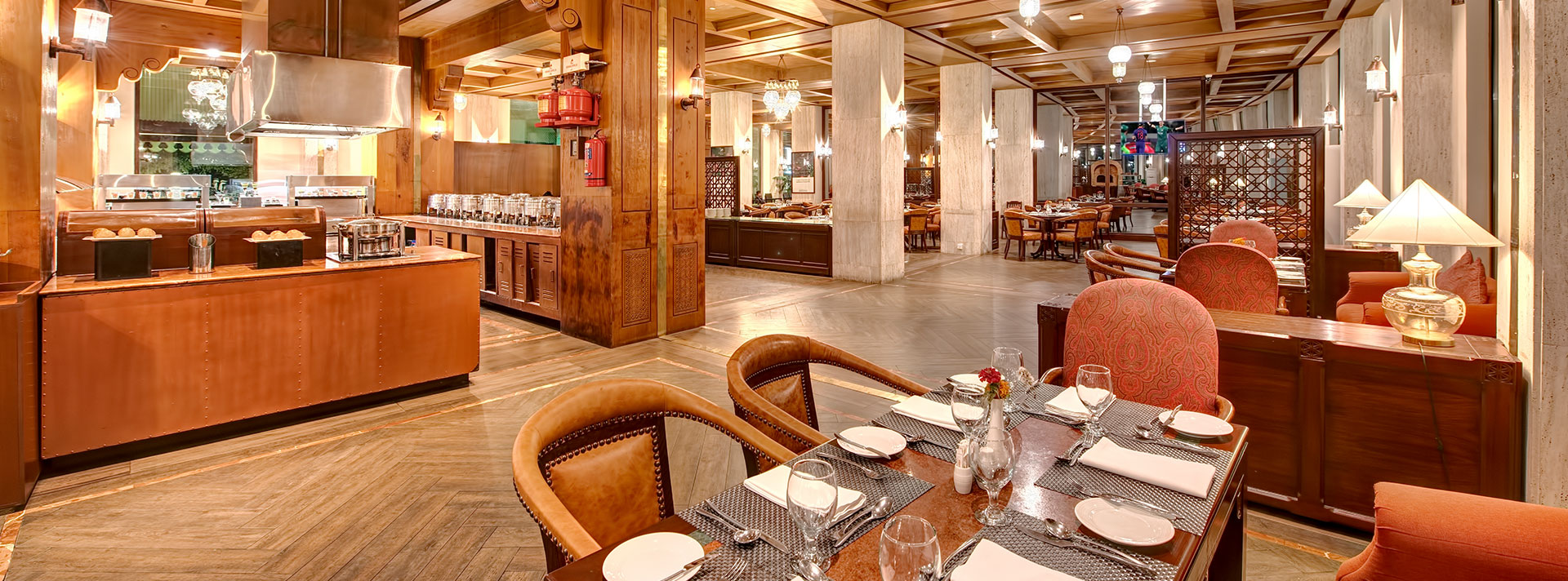 Restaurants & Dining