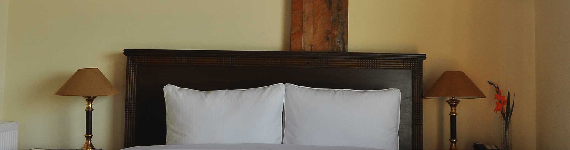 Hashoo School of Hospitality Management signing ceremony