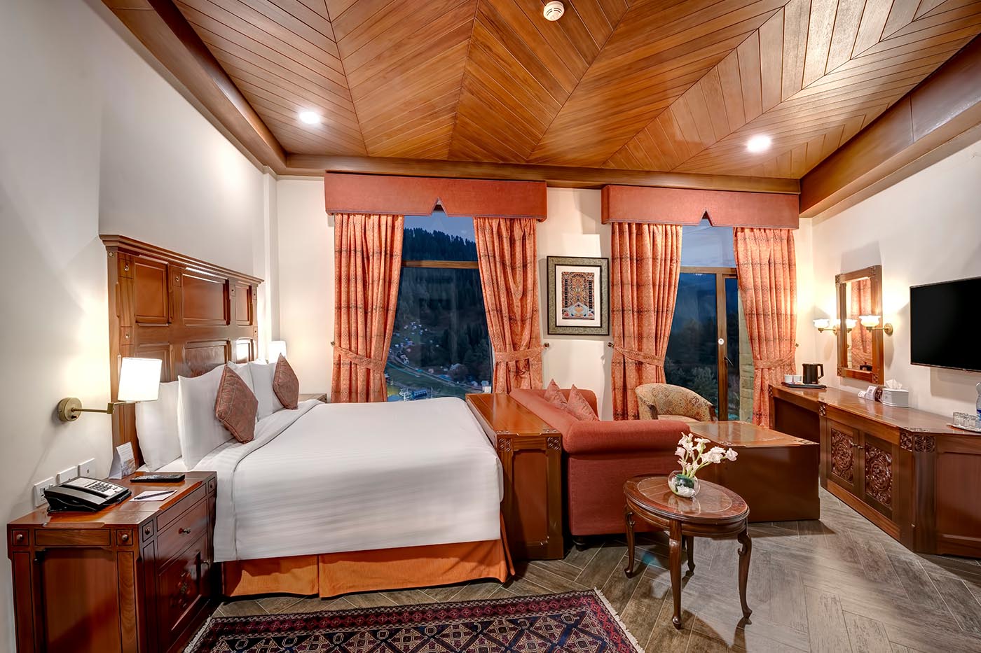 Executive Suite image 3
