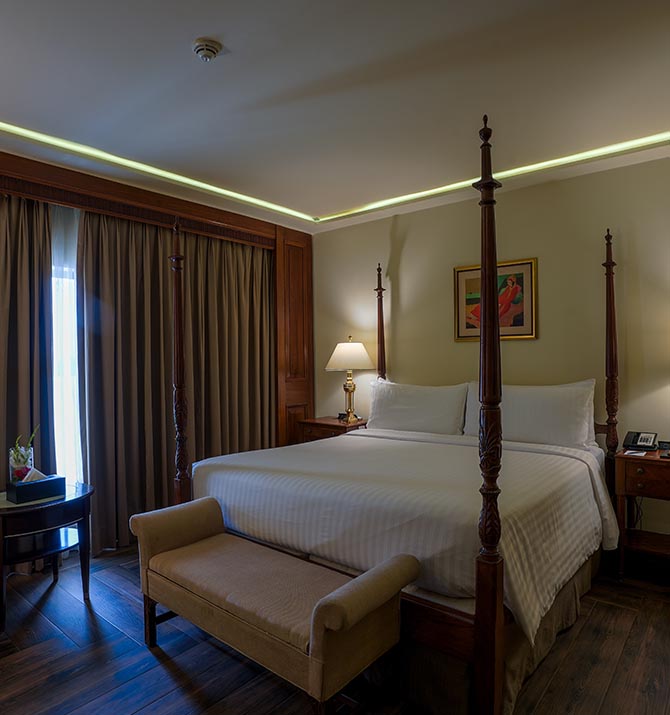 Deluxe Suite image 6