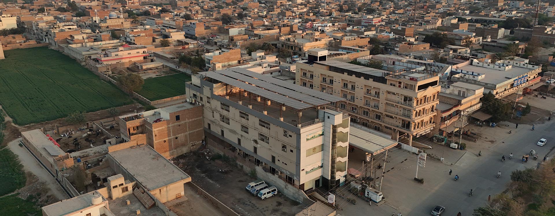 Hotel One Dera Ghazi Khan hero image 2