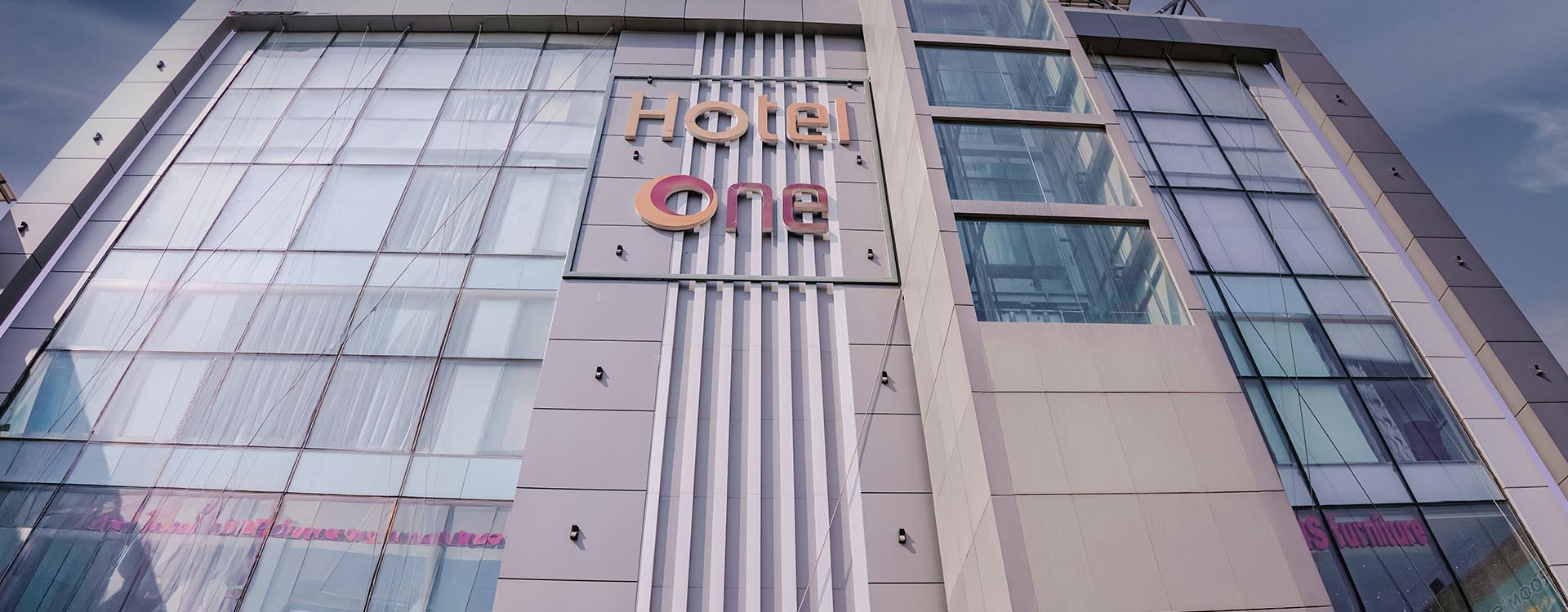 Hotel One Rahim Yar Khan Club Road hero image 3