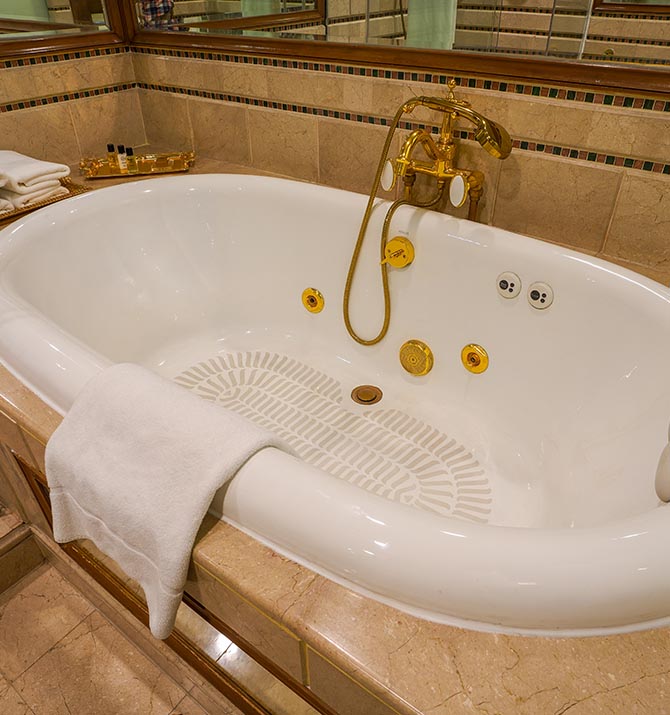Presidential Suite image 1