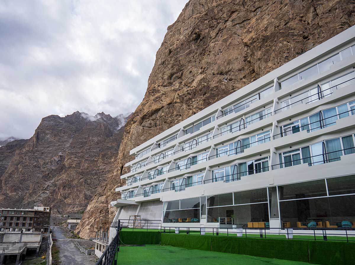 Pearl-Continental Attabad Lake