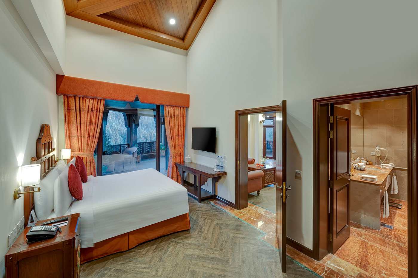 Presidential Penthouse Suite image 13