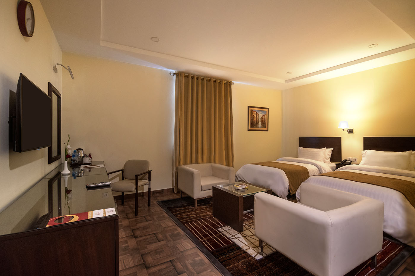 Deluxe Twin Room image 2