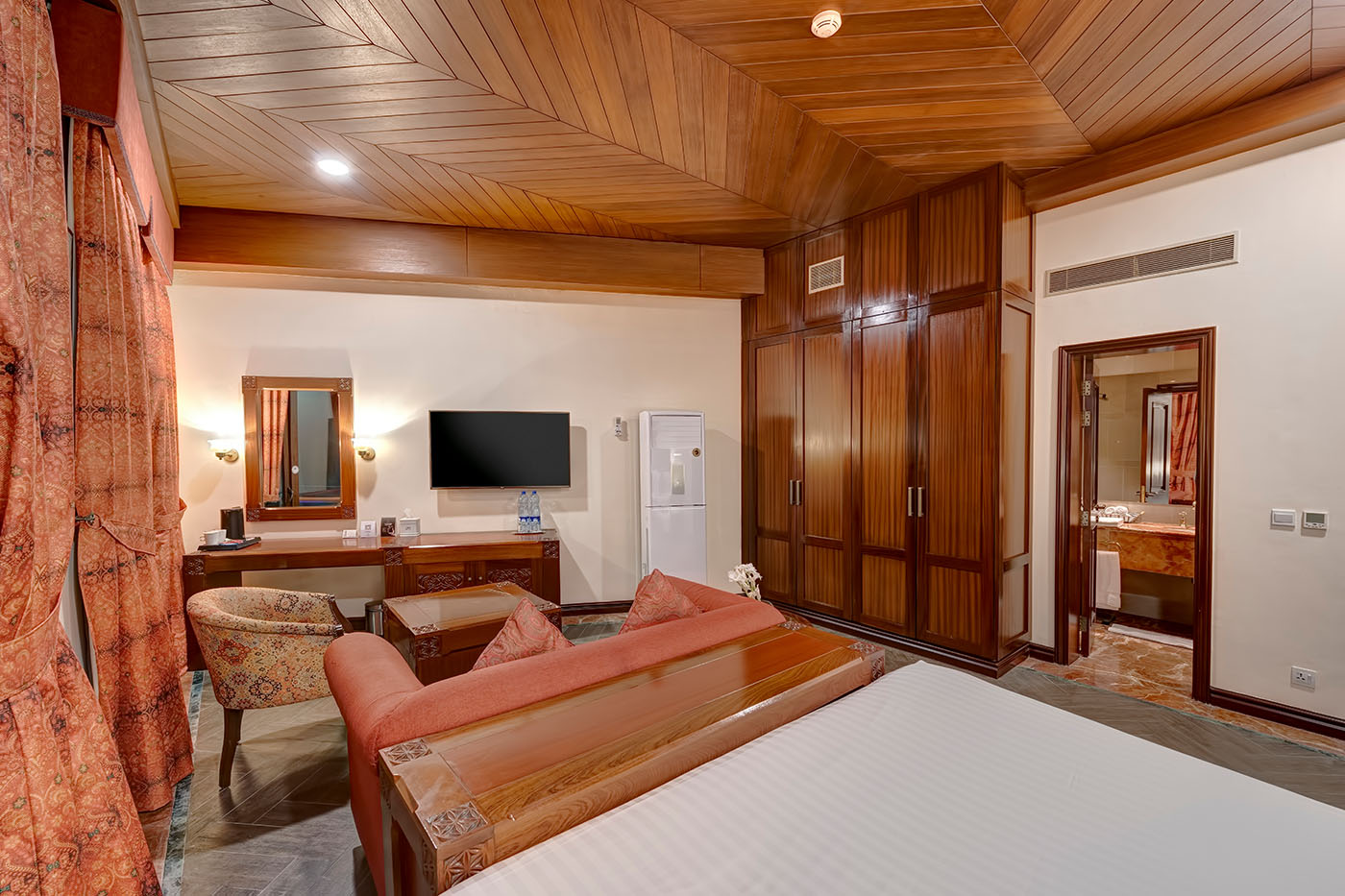Executive Penthouse Suite image 1