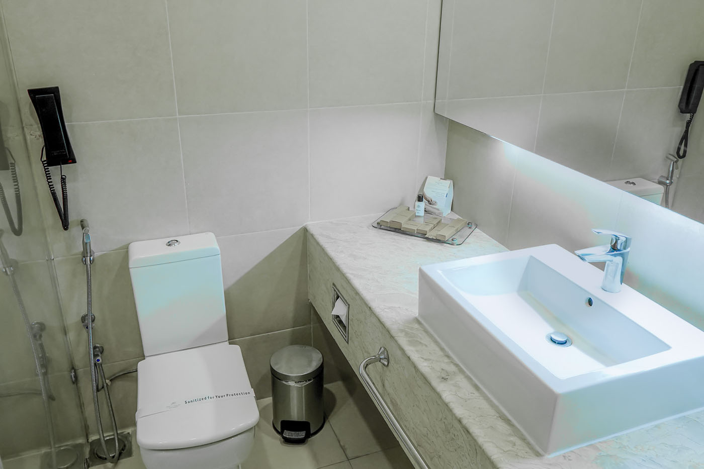 Executive Twin image 4