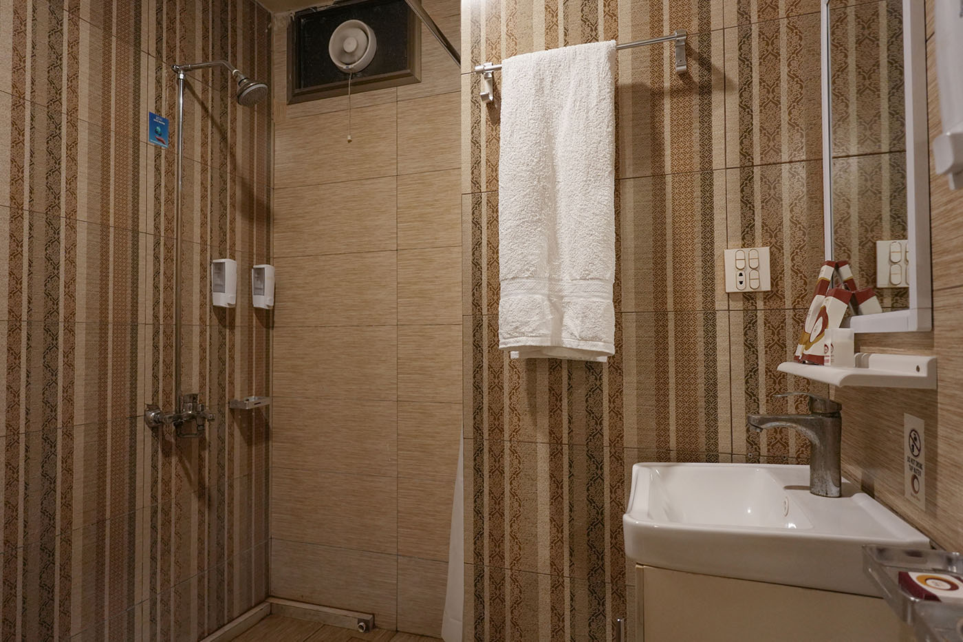 Executive Suite image 6