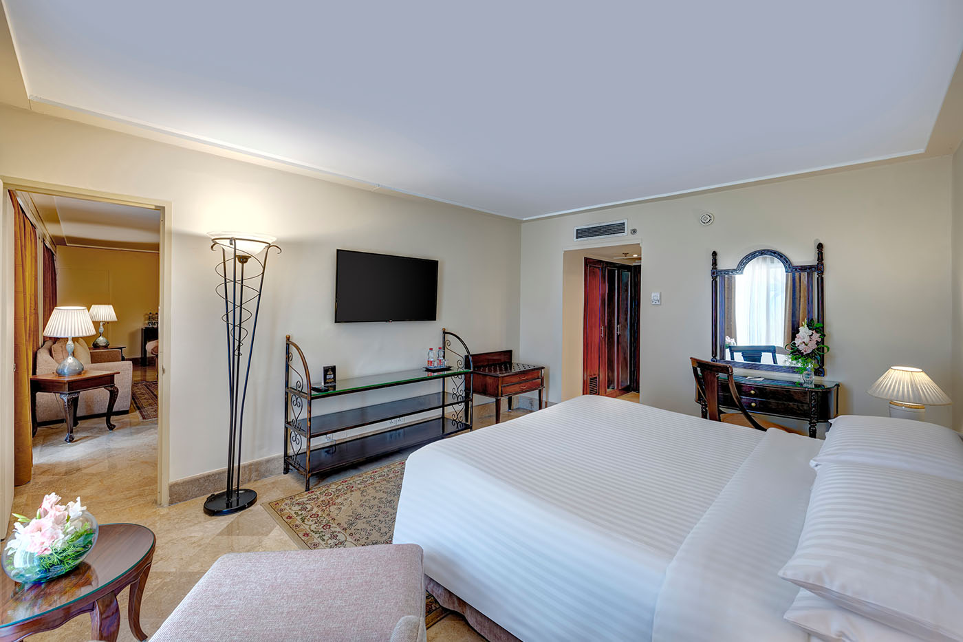 Presidential Suite image 5