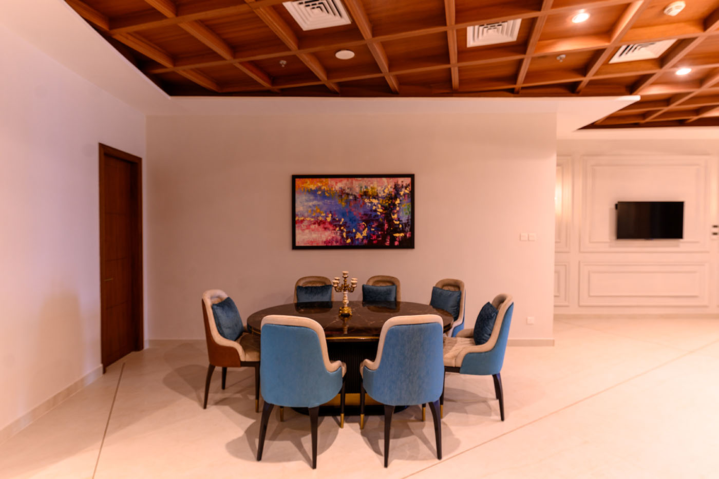 Royal Suite image 2