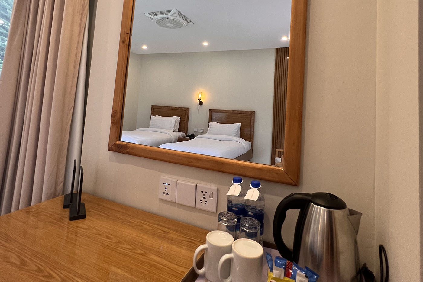 Executive Twin image 3