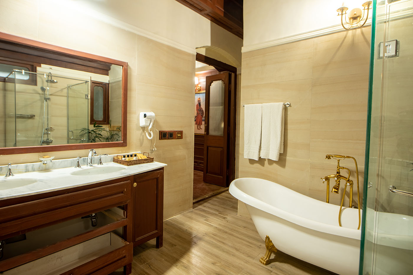 Viceroy Suite image 5