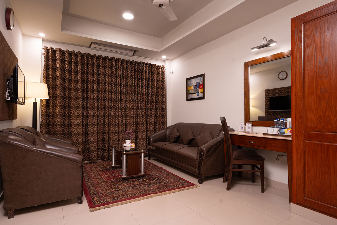 Suite image 4