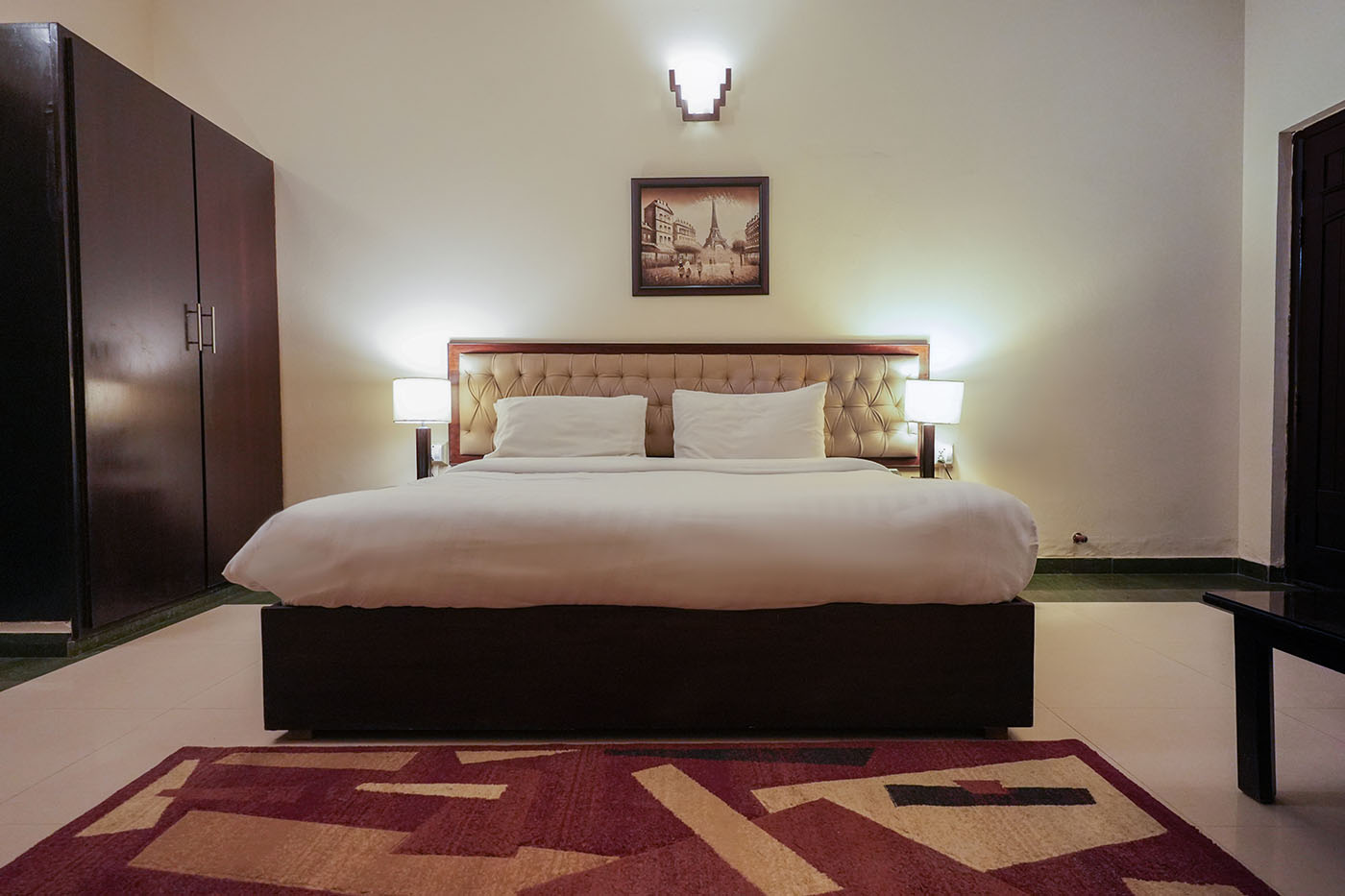 Executive King Room image 1