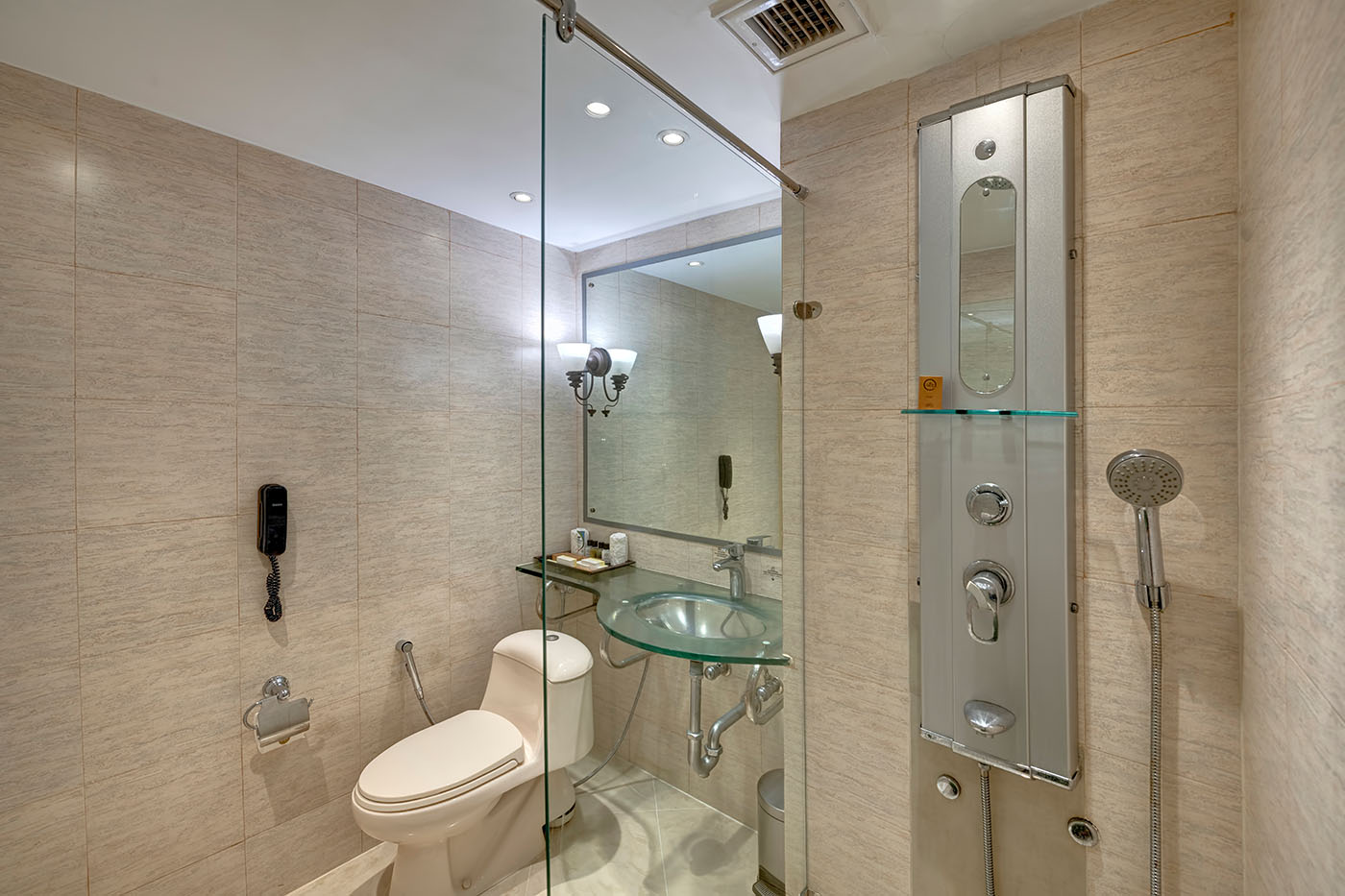 Executive Suite image 1