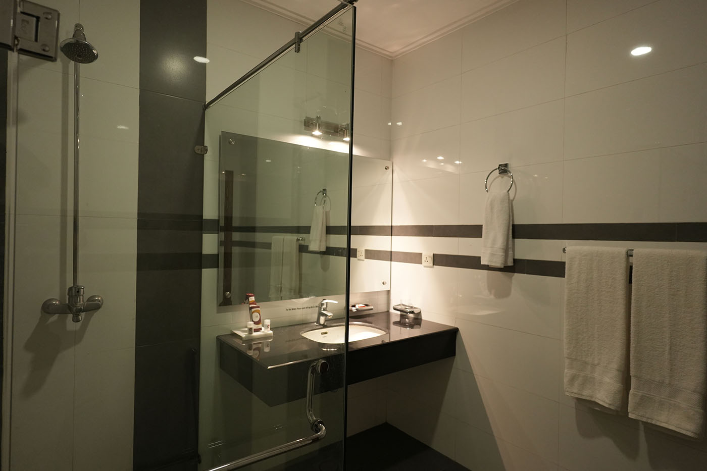 Suite image 4