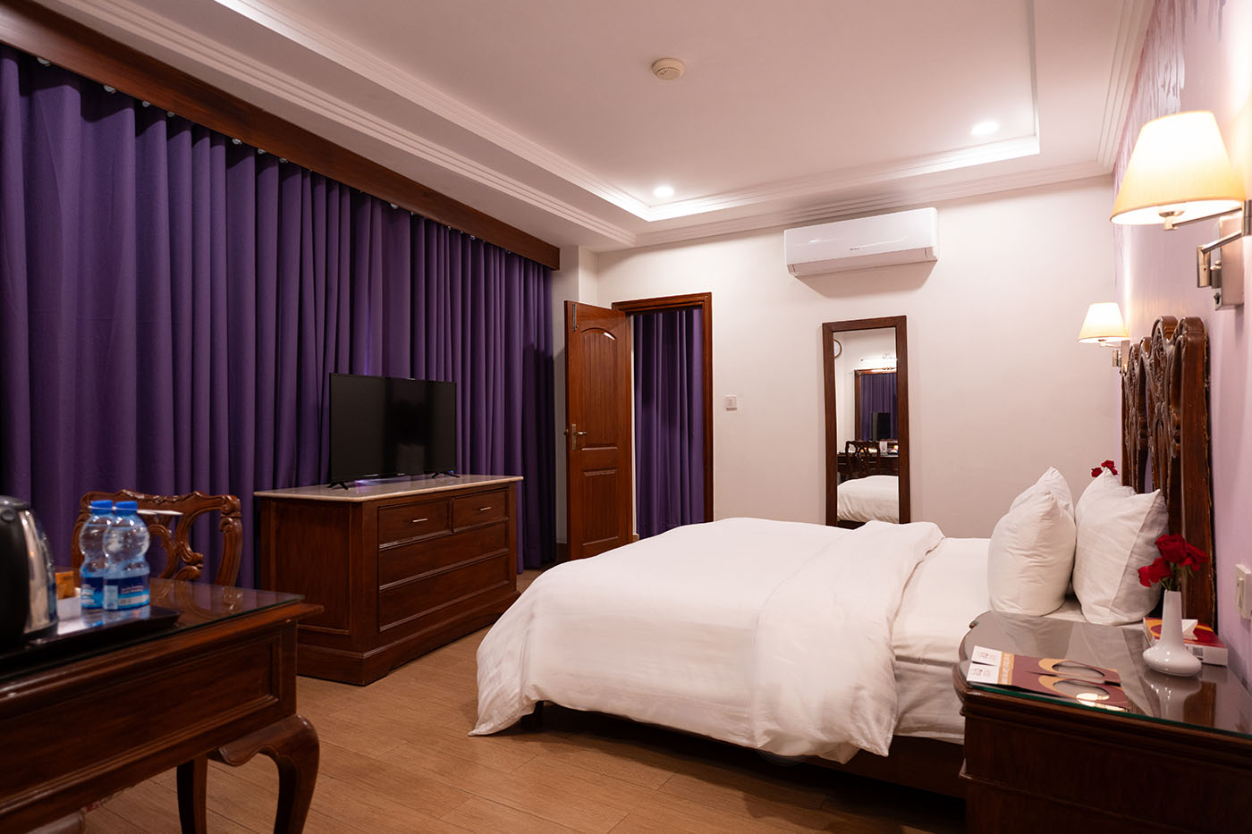 Deluxe Suite image 7