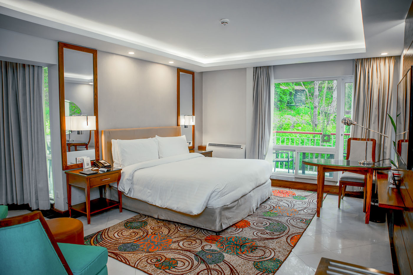 Junior Suite image 13