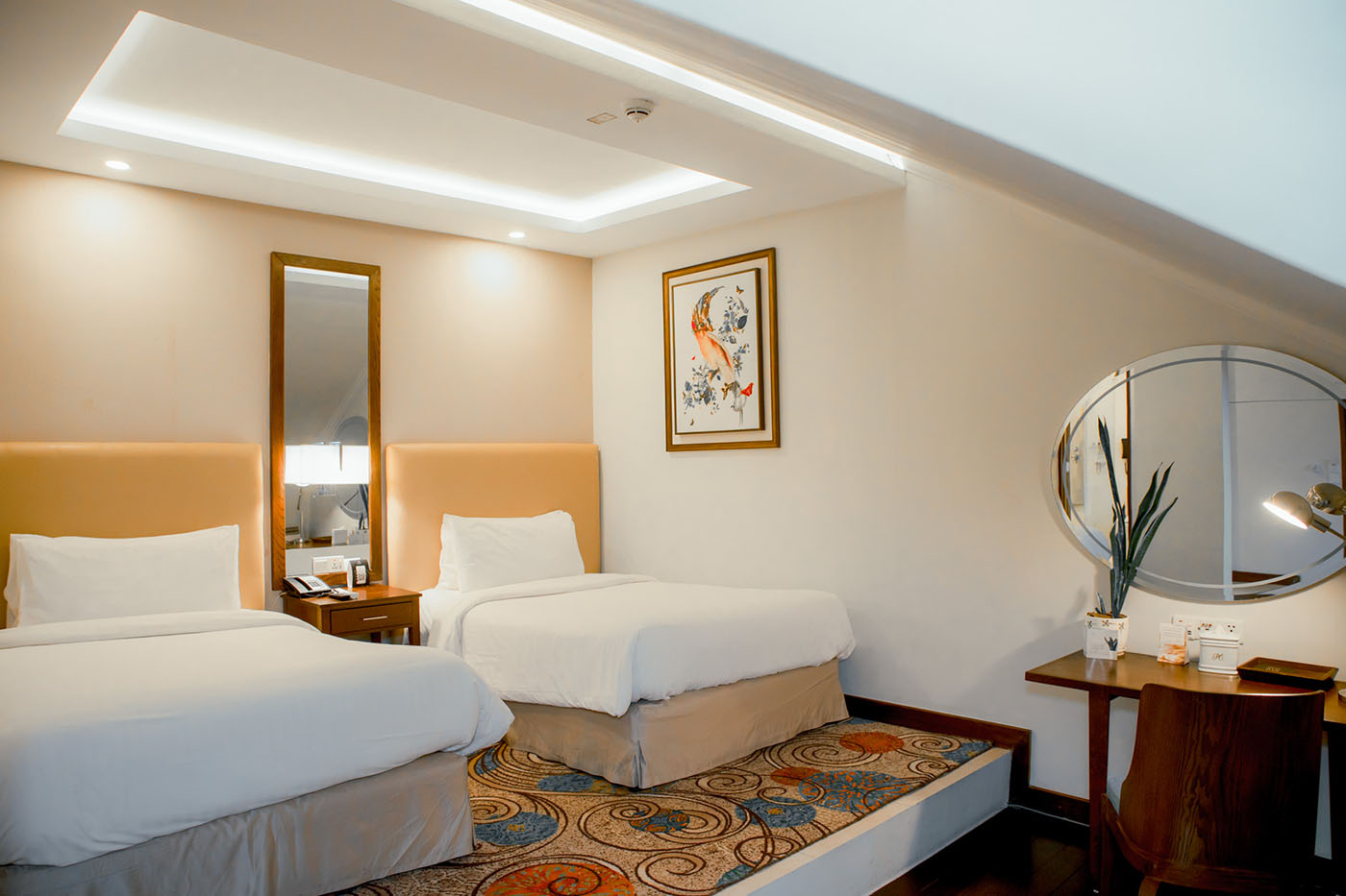 Deluxe Suite image 7