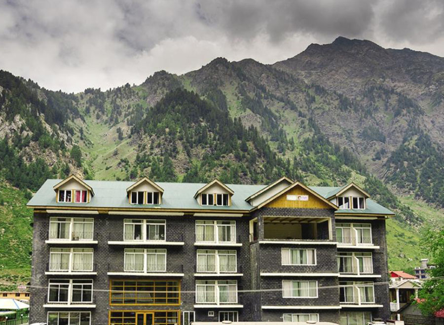 Hotel One Naran: Your Gateway to the Majestic Naran Valley