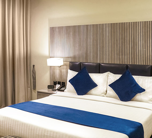 Deluxe Master Room