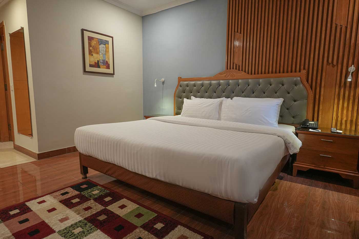 Deluxe Suite
